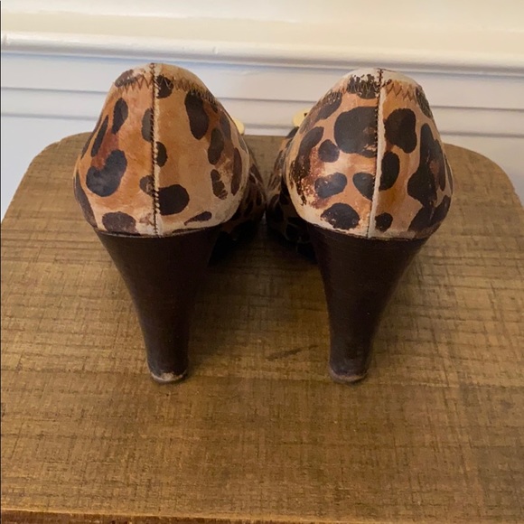 Tory Burch leopard wedges - Picture 6 of 9
